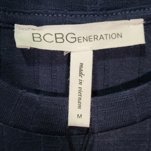 BCBGeneration Women's NWT Dark Navy Short Sleeve Mini T-Shirt Dress Size Medium - Picture 3 of 11